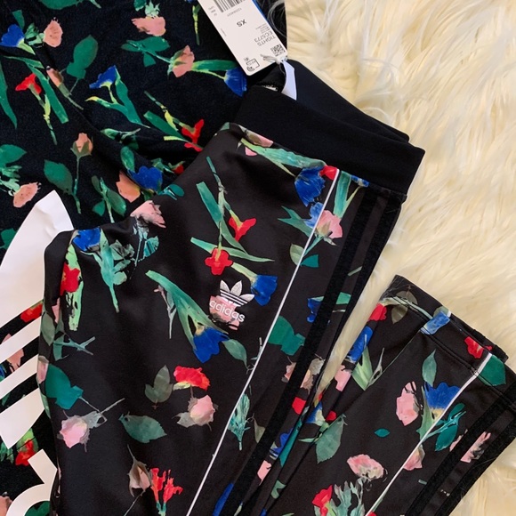 Adidas Bellista Allover Print Floral Set - Picture 5 of 6